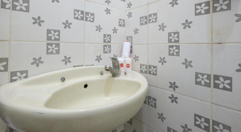 Hotel Permata Makassar Kültér fotó